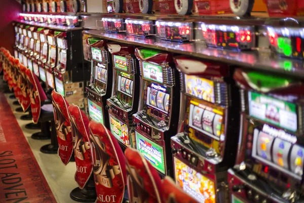 Caishen Wins slot interface on sbobet 828bet showing reel layout and controls